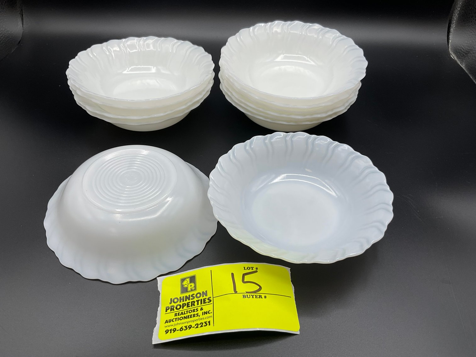 Image for Round 2 Huge Online Only Collectible, Vintage, Unique Glass and Ceramics Auction!