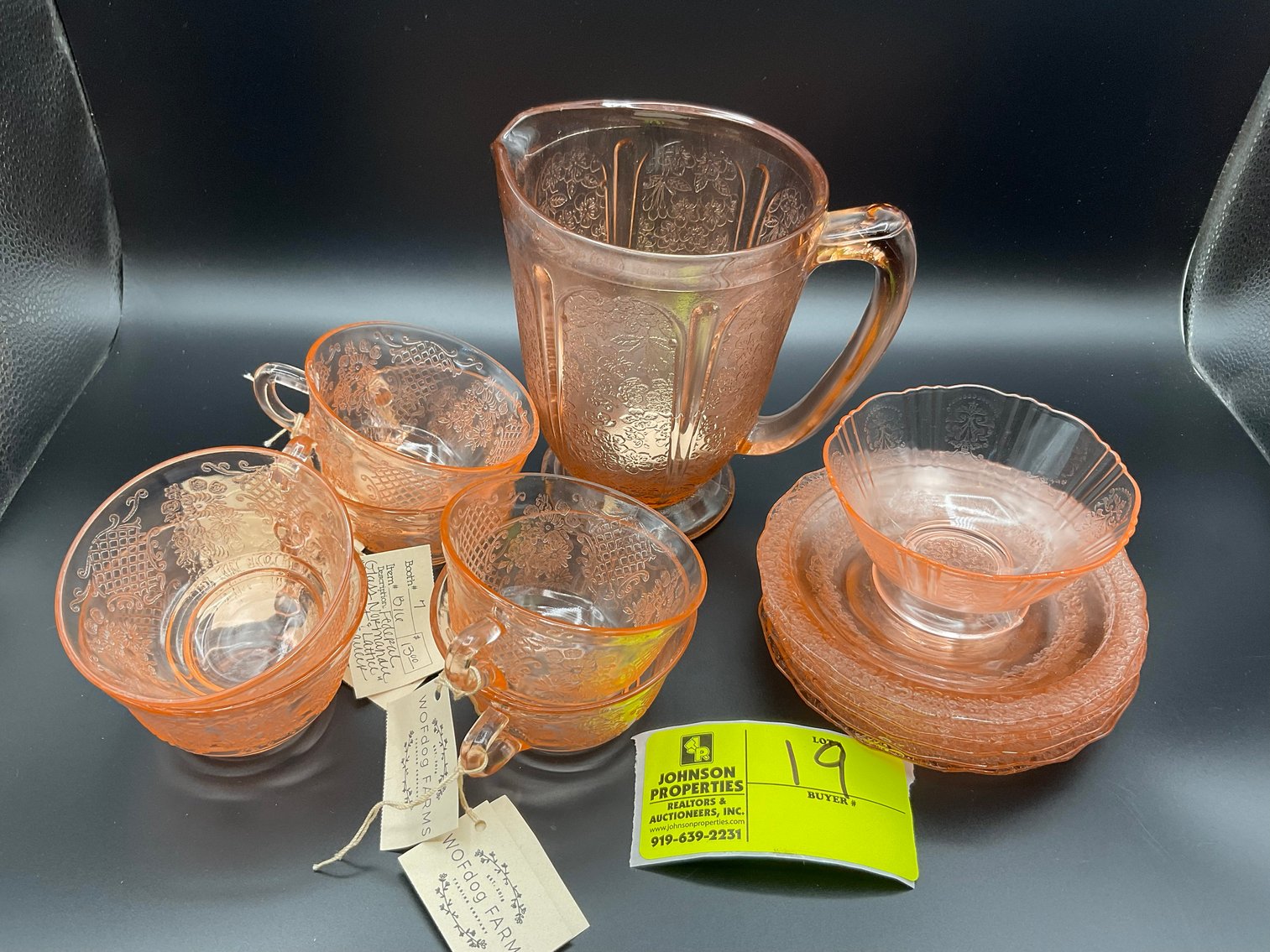 Image for Round 2 Huge Online Only Collectible, Vintage, Unique Glass and Ceramics Auction!