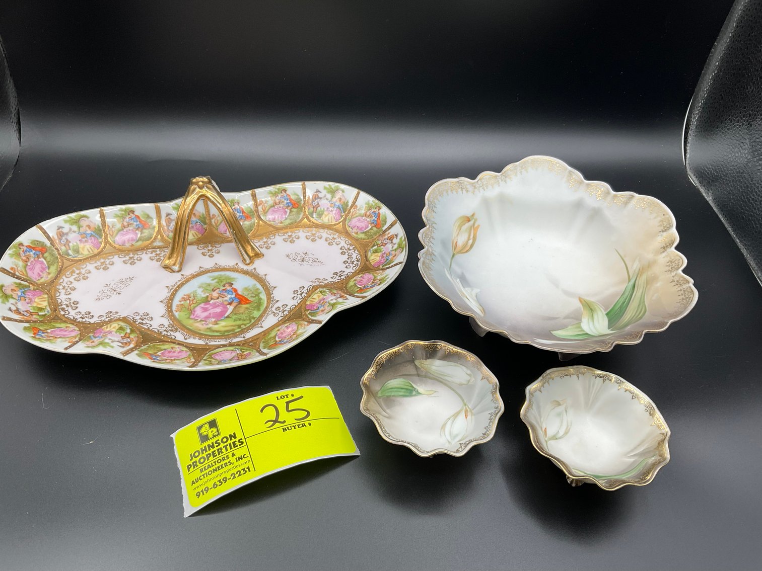 Image for Round 2 Huge Online Only Collectible, Vintage, Unique Glass and Ceramics Auction!