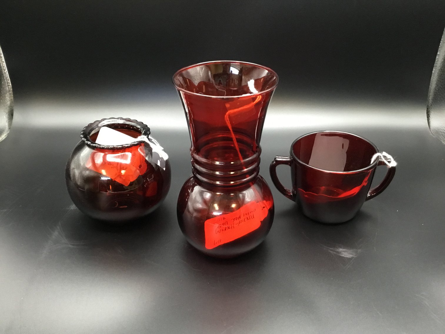 Image for Round 2 Huge Online Only Collectible, Vintage, Unique Glass and Ceramics Auction!