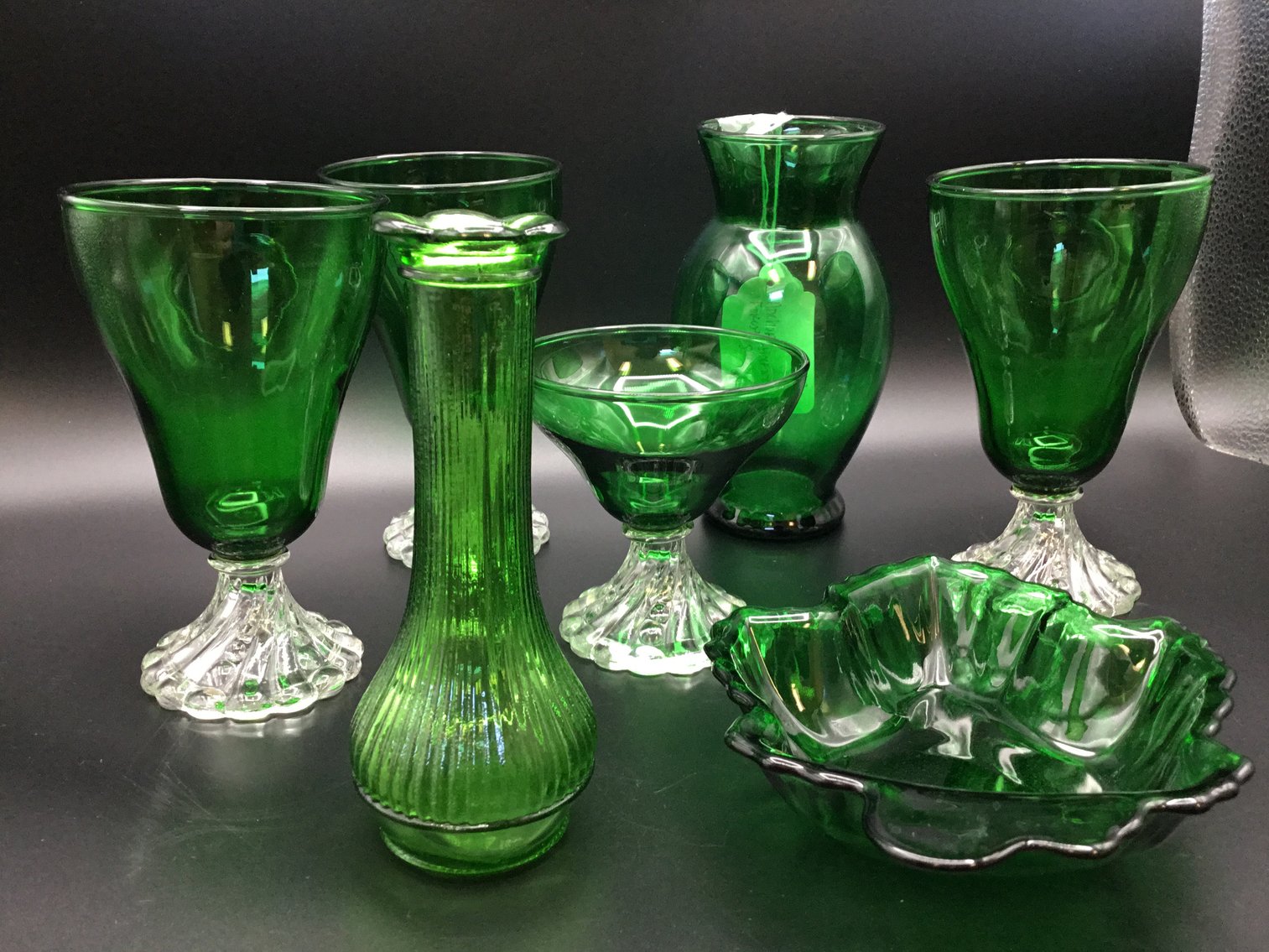 Image for Round 2 Huge Online Only Collectible, Vintage, Unique Glass and Ceramics Auction!
