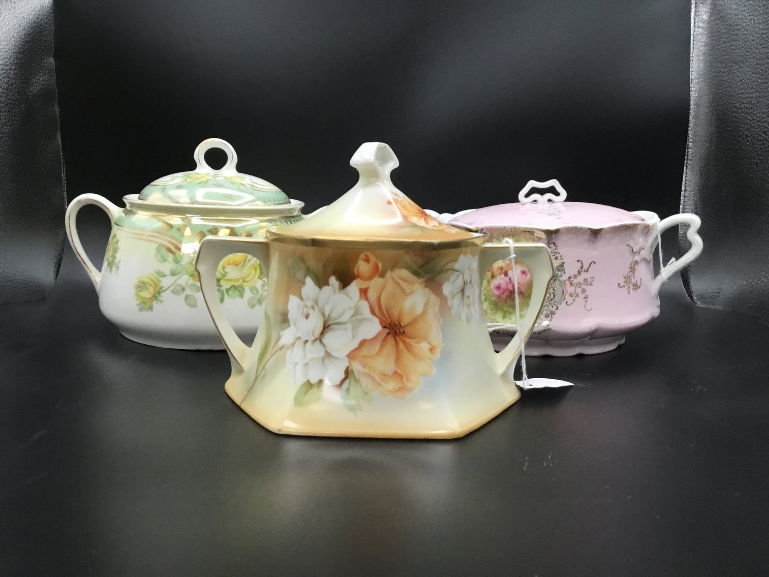 Image for Round 2 Huge Online Only Collectible, Vintage, Unique Glass and Ceramics Auction!