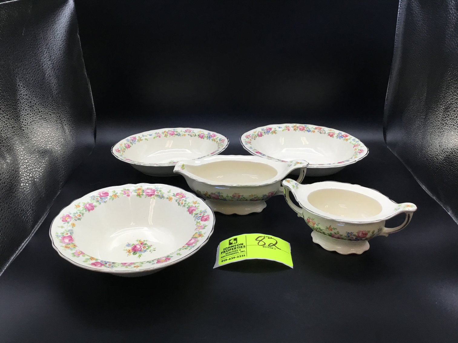 Image for Round 2 Huge Online Only Collectible, Vintage, Unique Glass and Ceramics Auction!