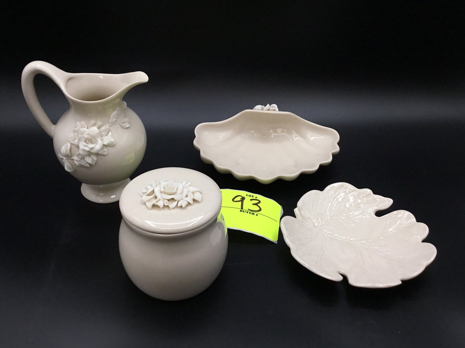 Image for Round 2 Huge Online Only Collectible, Vintage, Unique Glass and Ceramics Auction!