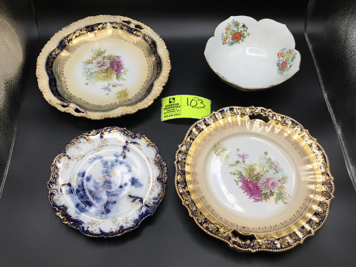 Image for Round 2 Huge Online Only Collectible, Vintage, Unique Glass and Ceramics Auction!