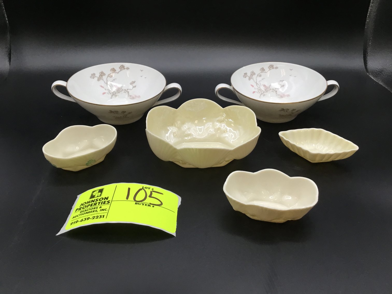 Image for Round 2 Huge Online Only Collectible, Vintage, Unique Glass and Ceramics Auction!