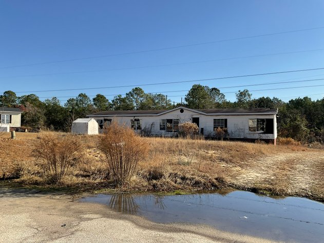Image for Double wide and 1.33 Acres in this Online/Live/Simulcast Auction!