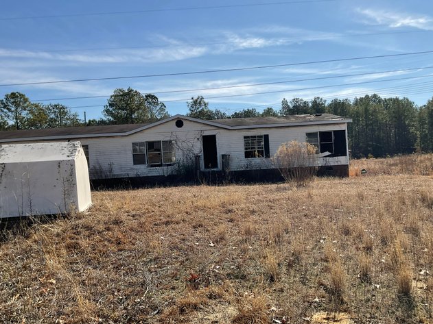 Image for Double wide and 1.33 Acres in this Online/Live/Simulcast Auction!