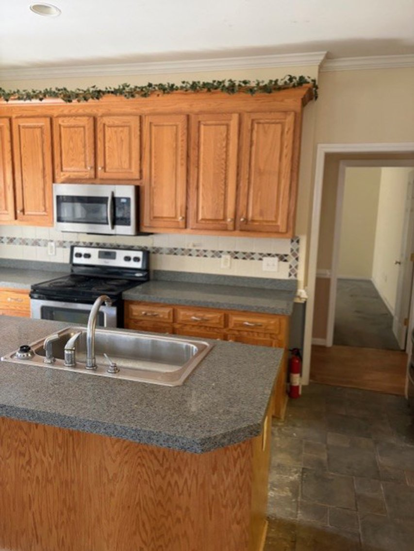 Image for DonniBrook Single Family Home Online/Live Auction!