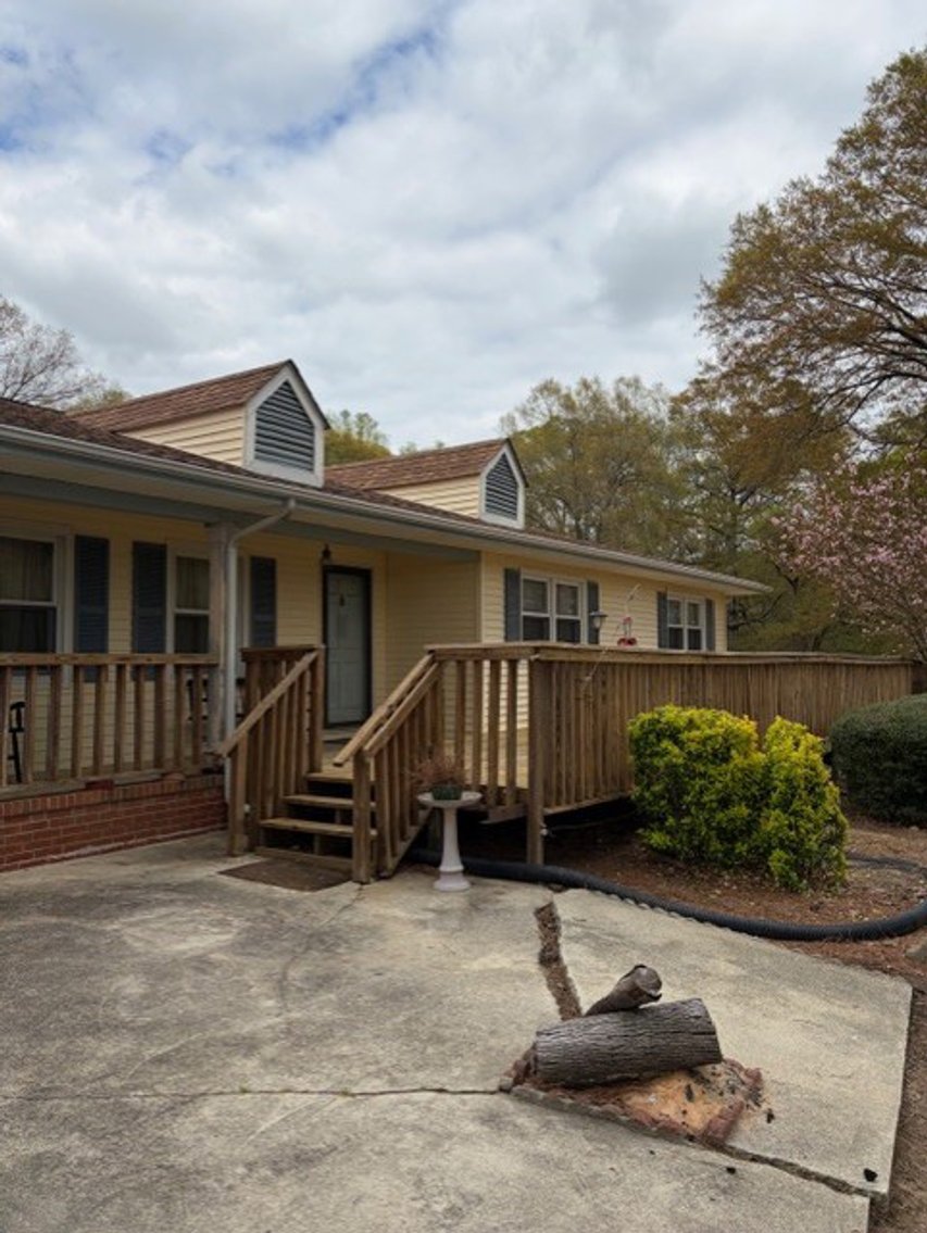 Image for Home on 4.25 acres in Angier!