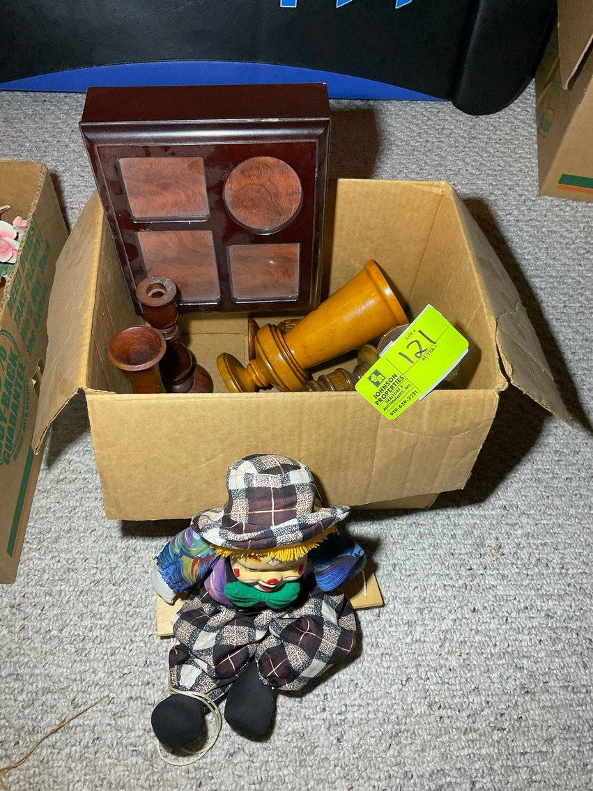 Image for Online Only Personal Property Auction in Broadway!
