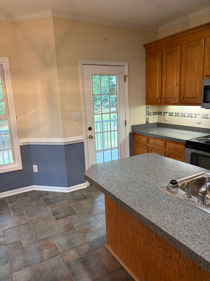 Image for DonniBrook Single Family Home Online/Live Auction!