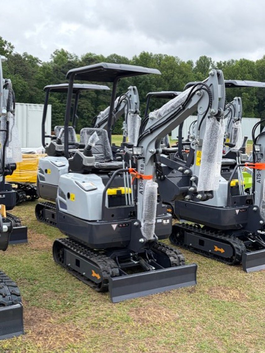 Image for Online / Live / Simulcast Equipment Auction Held at JP Headquarters– Compact Construction & Recreational Units