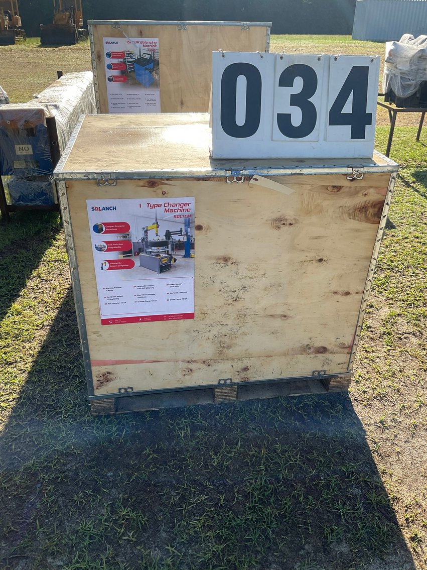 Image for Online / Live / Simulcast Equipment Auction Held at JP Headquarters– Compact Construction & Recreational Units