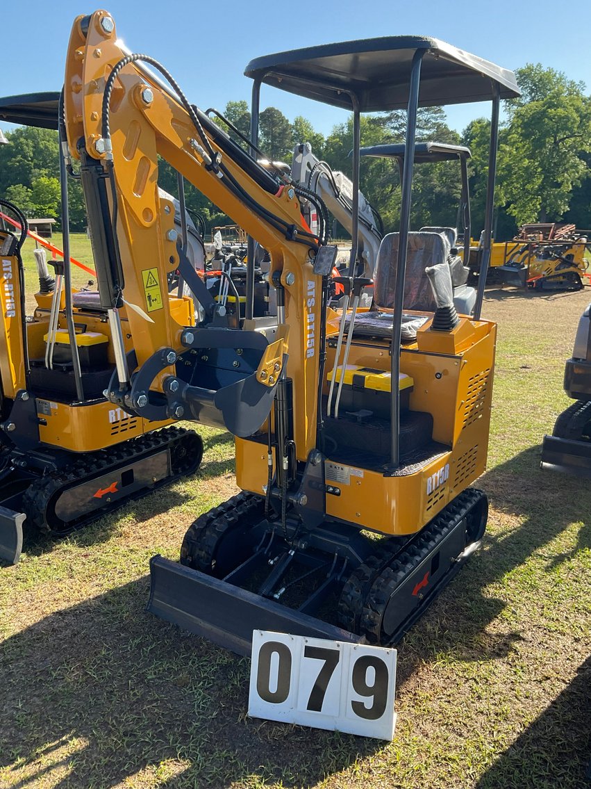 Image for Online / Live / Simulcast Equipment Auction Held at JP Headquarters– Compact Construction & Recreational Units