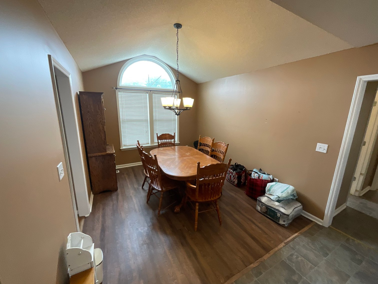 Image for Awesome Ranch Single Family Home 40/42 Cleveland Area for Auction!