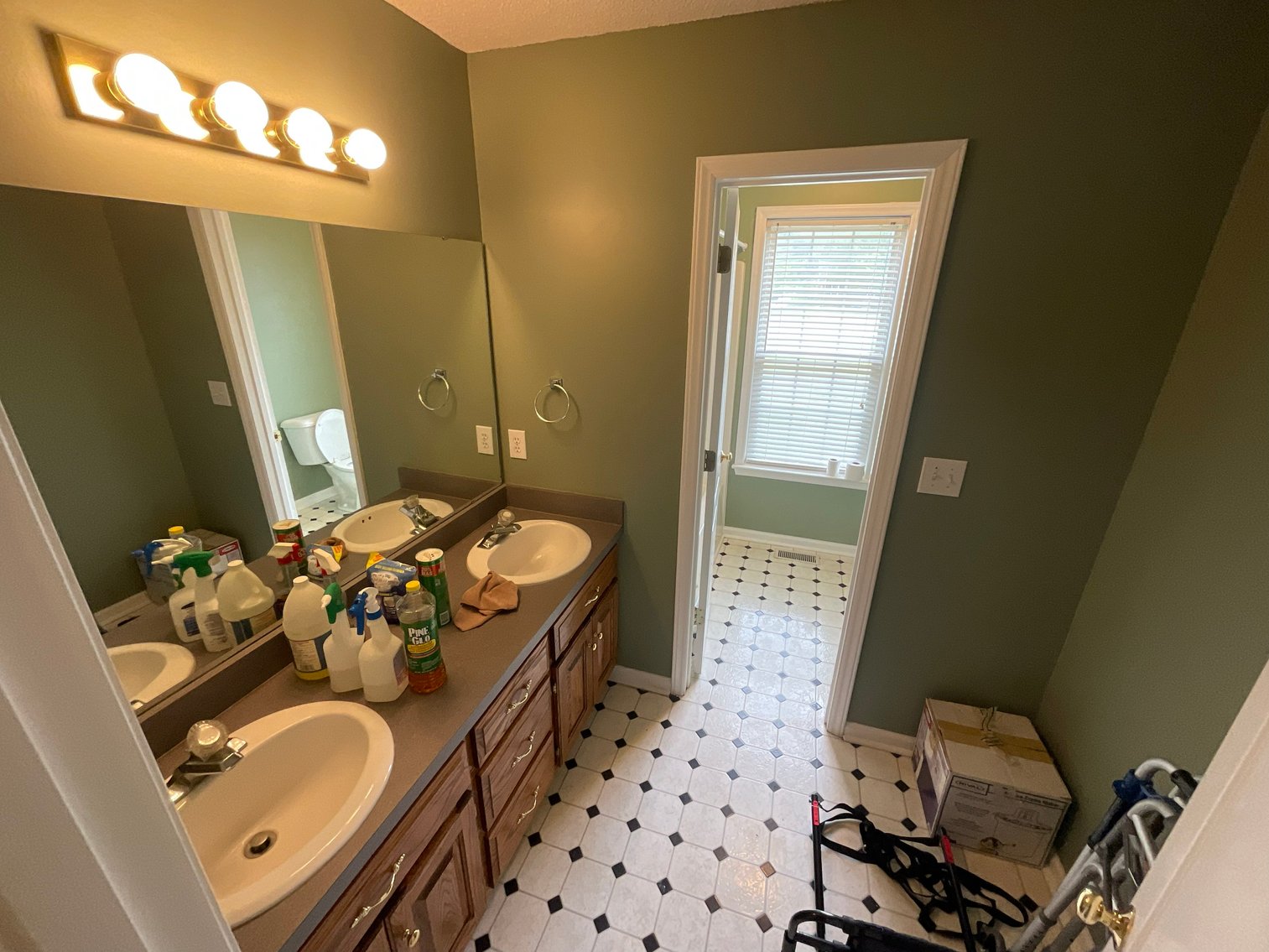 Image for Awesome Ranch Single Family Home 40/42 Cleveland Area for Auction!