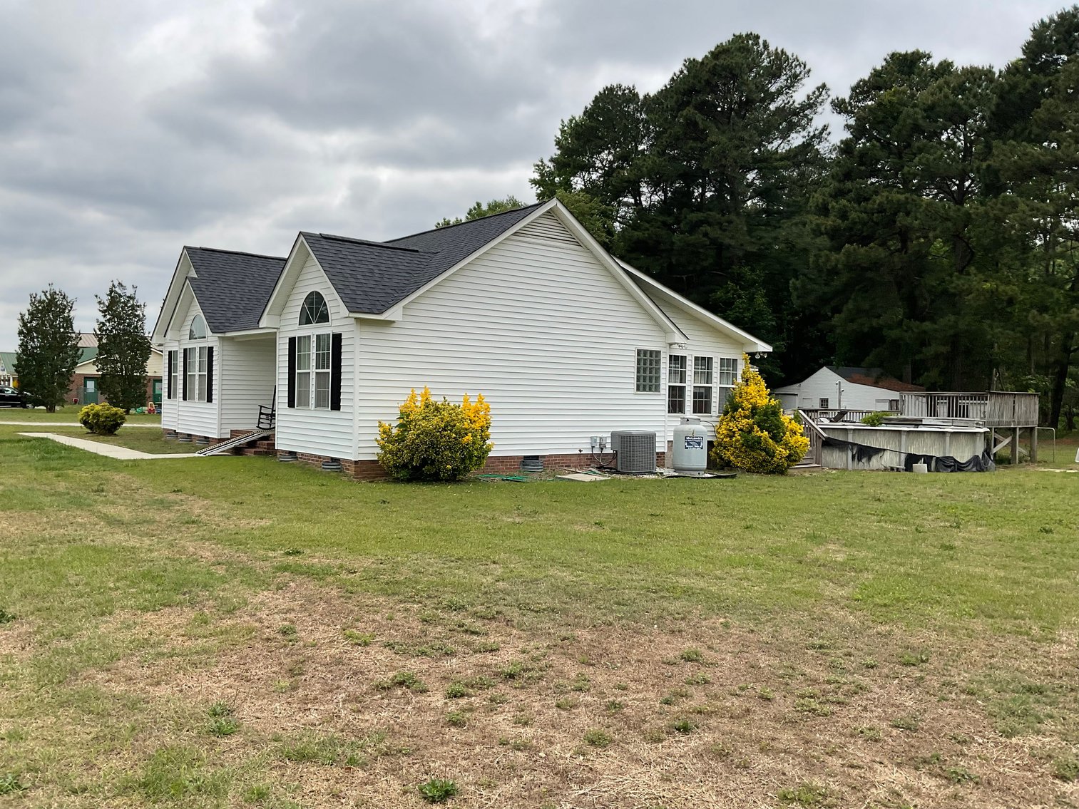 Image for Awesome Ranch Single Family Home 40/42 Cleveland Area for Auction!