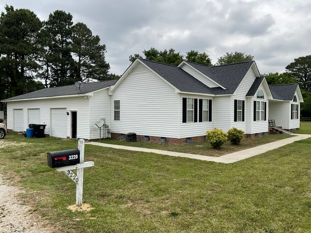 Image for Awesome Ranch Single Family Home 40/42 Cleveland Area for Auction!