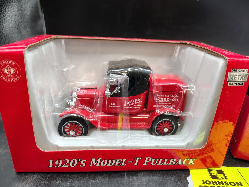 Image for Online Only Petroleum and other Collectibles at JP Sale Yard!