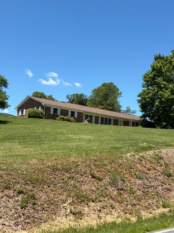 Image for Simulcast Mountain Ranch with a Basement Auction in Sparta for The Karen Lee Williams Estate (Deceased)