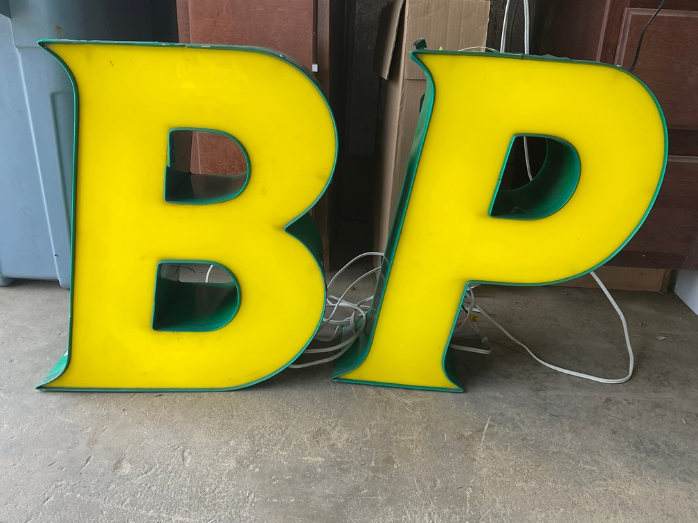 Image for Online Only Petroleum and other Collectibles at JP Sale Yard!