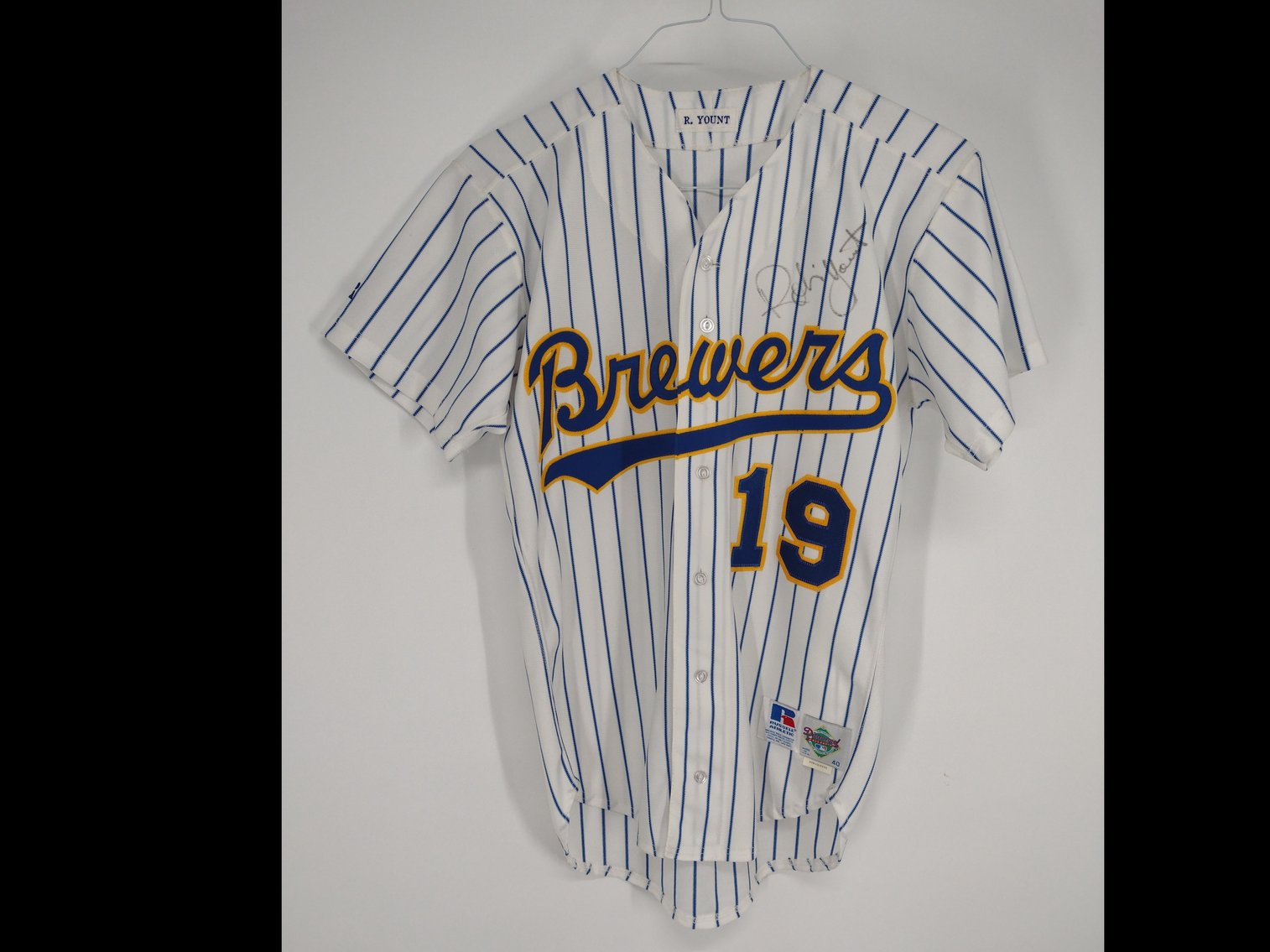 Image for #35-FCA Benefit and Modern Sports Card and Memorabilia Online Auction