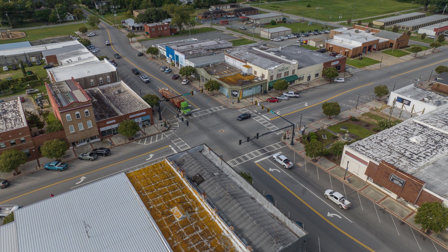 Image for Knives Restaurant – Camilla, Georgia