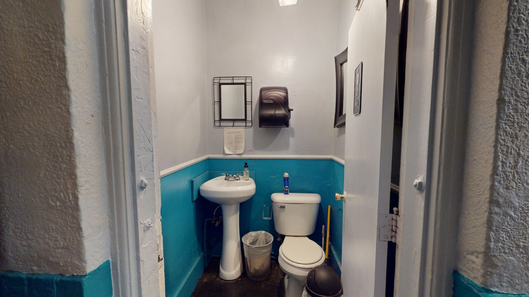 Image for Knives Restaurant – Camilla, Georgia