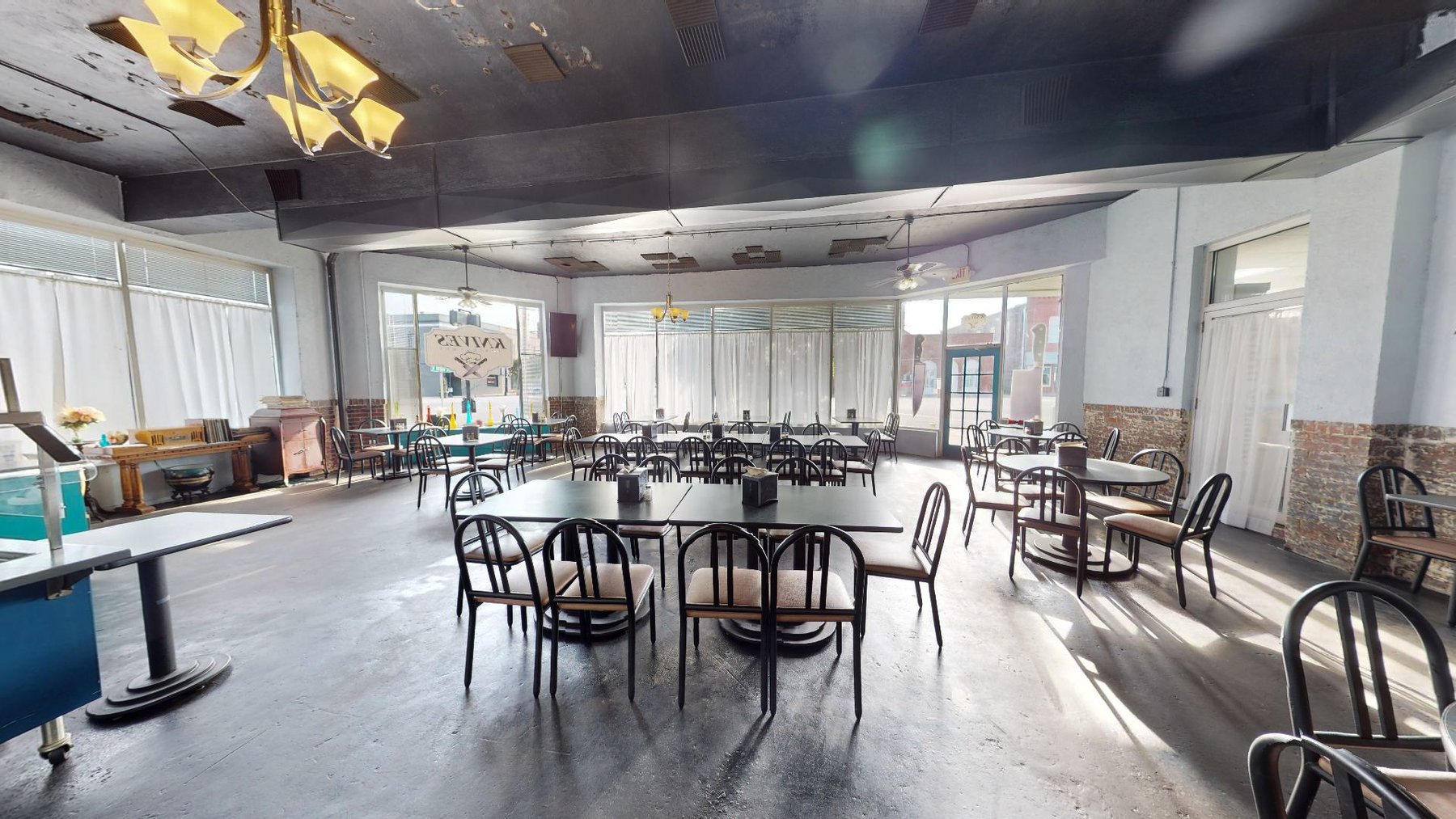 Image for Knives Restaurant – Camilla, Georgia