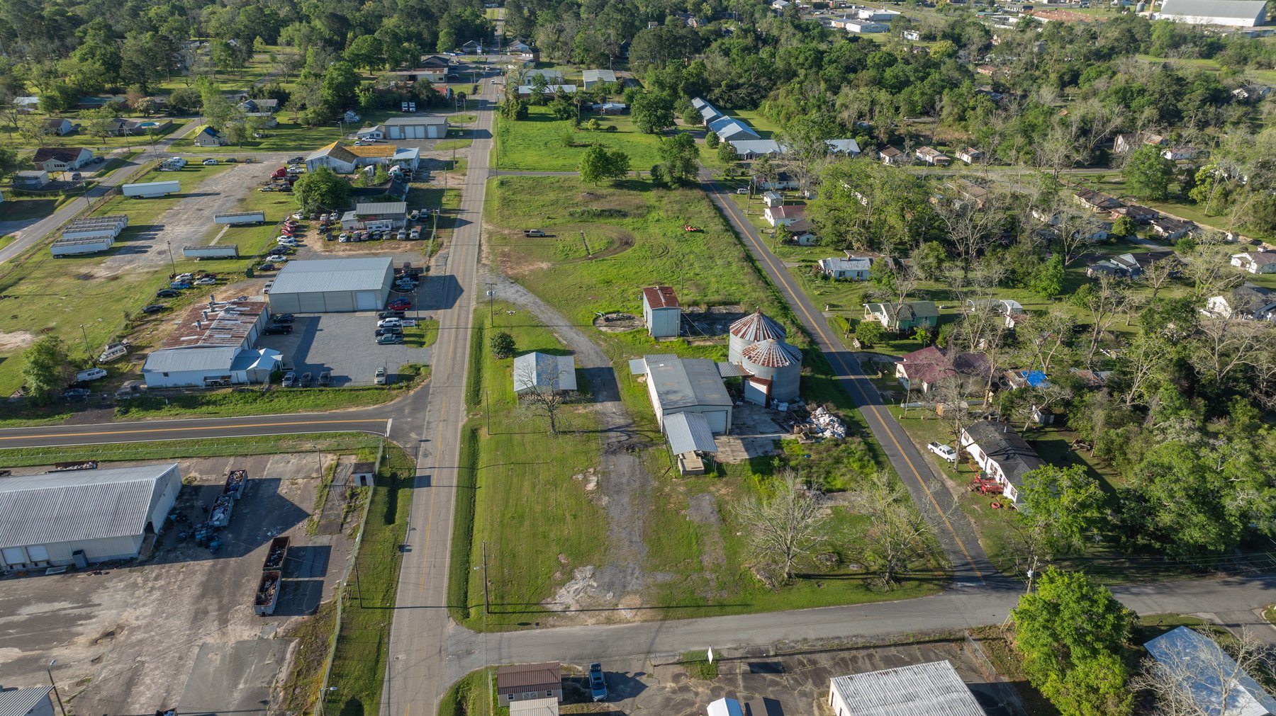 Image for Commercial Investment Opportunity - 3.29+/- Acres - Warehouse, Grain Storage & Shop