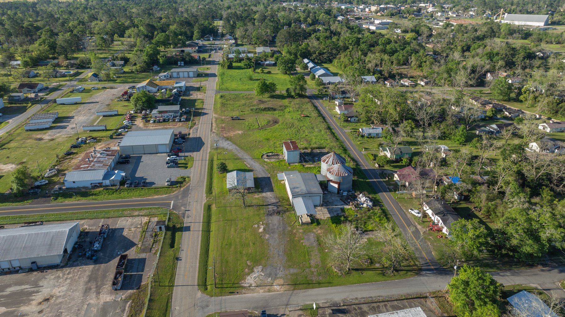 Image for Commercial Investment Opportunity - 3.29+/- Acres - Warehouse, Grain Storage & Shop