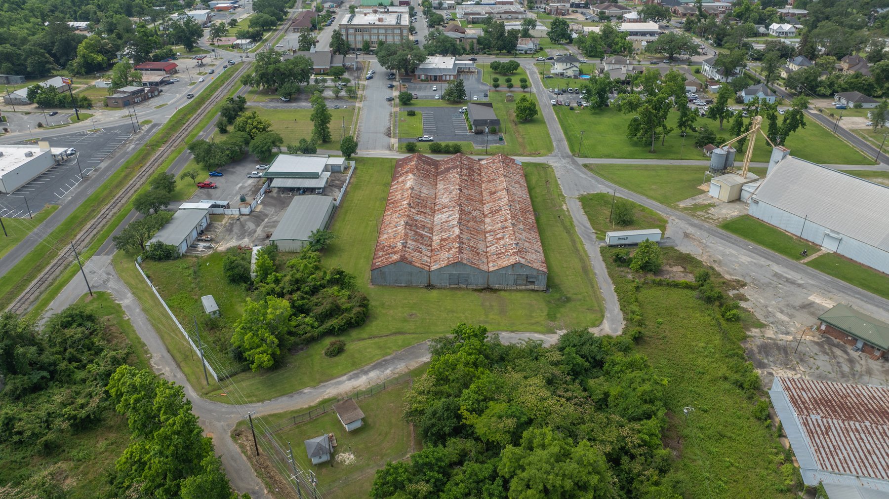 Image for 39,000+/- Sq.Ft. Warehouse on 1.5+/- Acres – Pelham, Georgia
