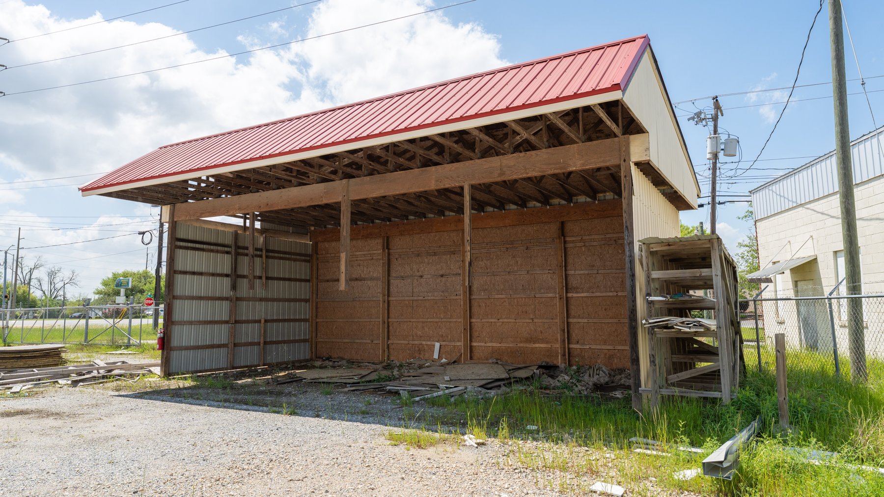 Image for High-Traffic Commercial Property on 2.4+/- Acres - Prime Retail & Warehouse Space - 30,060+/- Total Building SF Offered Divided & as a Whole
