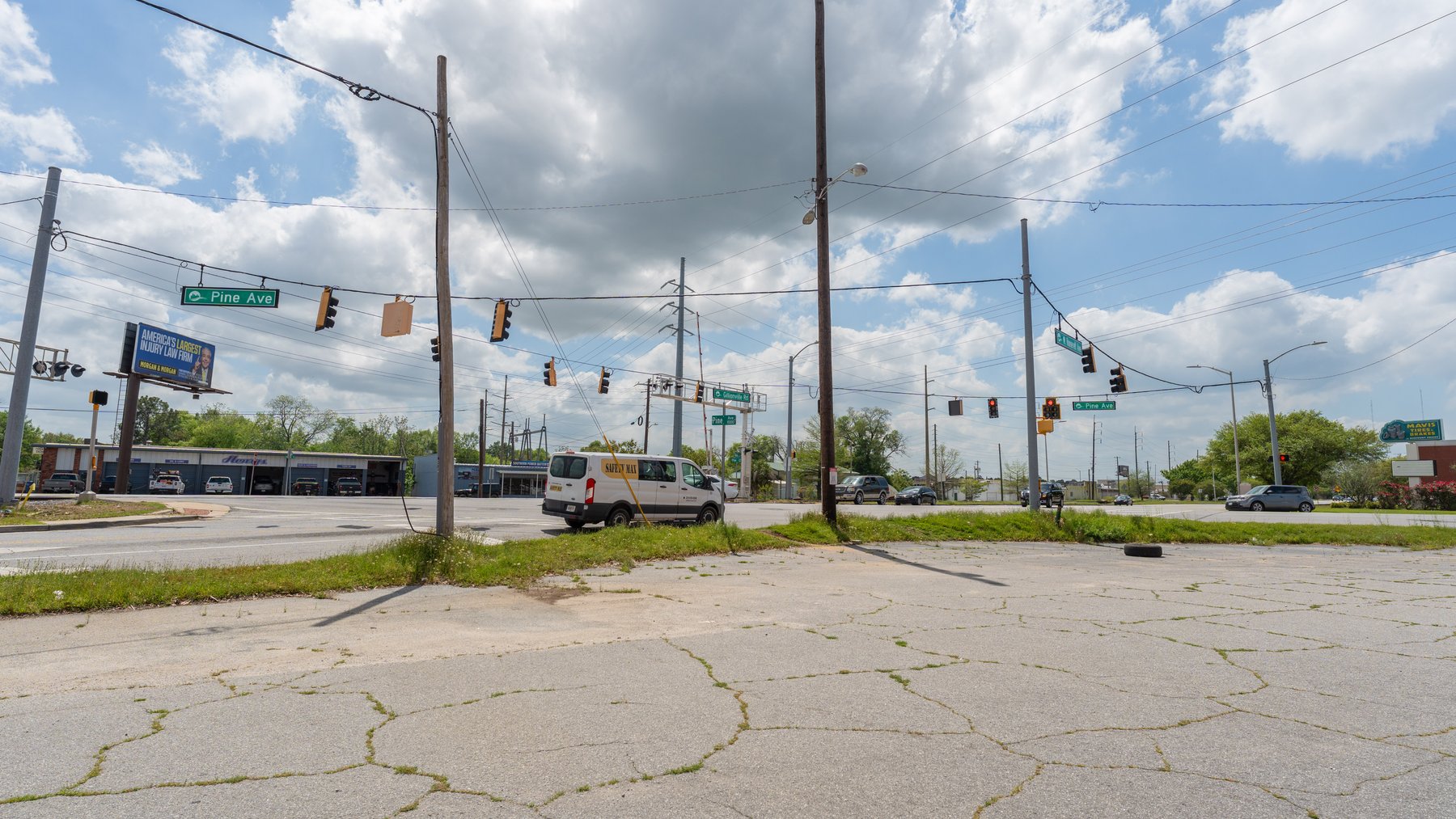 Image for High-Traffic Commercial Property on 2.4+/- Acres - Prime Retail & Warehouse Space - 30,060+/- Total Building SF Offered Divided & as a Whole