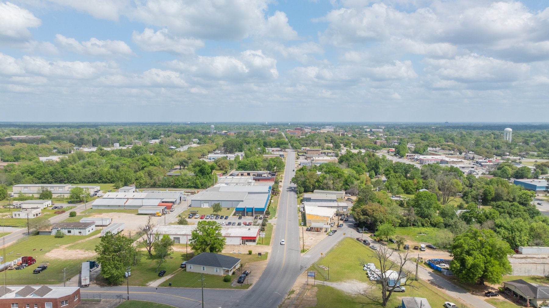 Image for High-Traffic Commercial Property on 2.4+/- Acres - Prime Retail & Warehouse Space - 30,060+/- Total Building SF Offered Divided & as a Whole