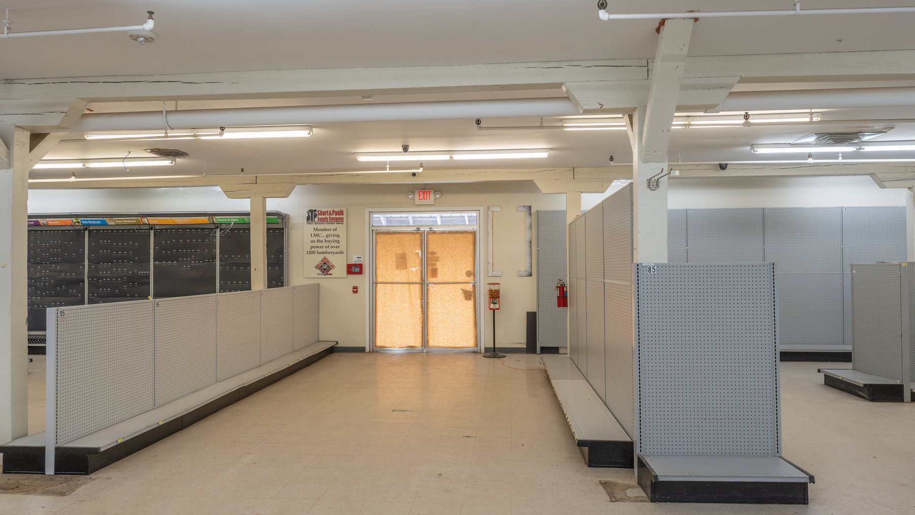 Image for High-Traffic Commercial Property on 2.4+/- Acres - Prime Retail & Warehouse Space - 30,060+/- Total Building SF Offered Divided & as a Whole