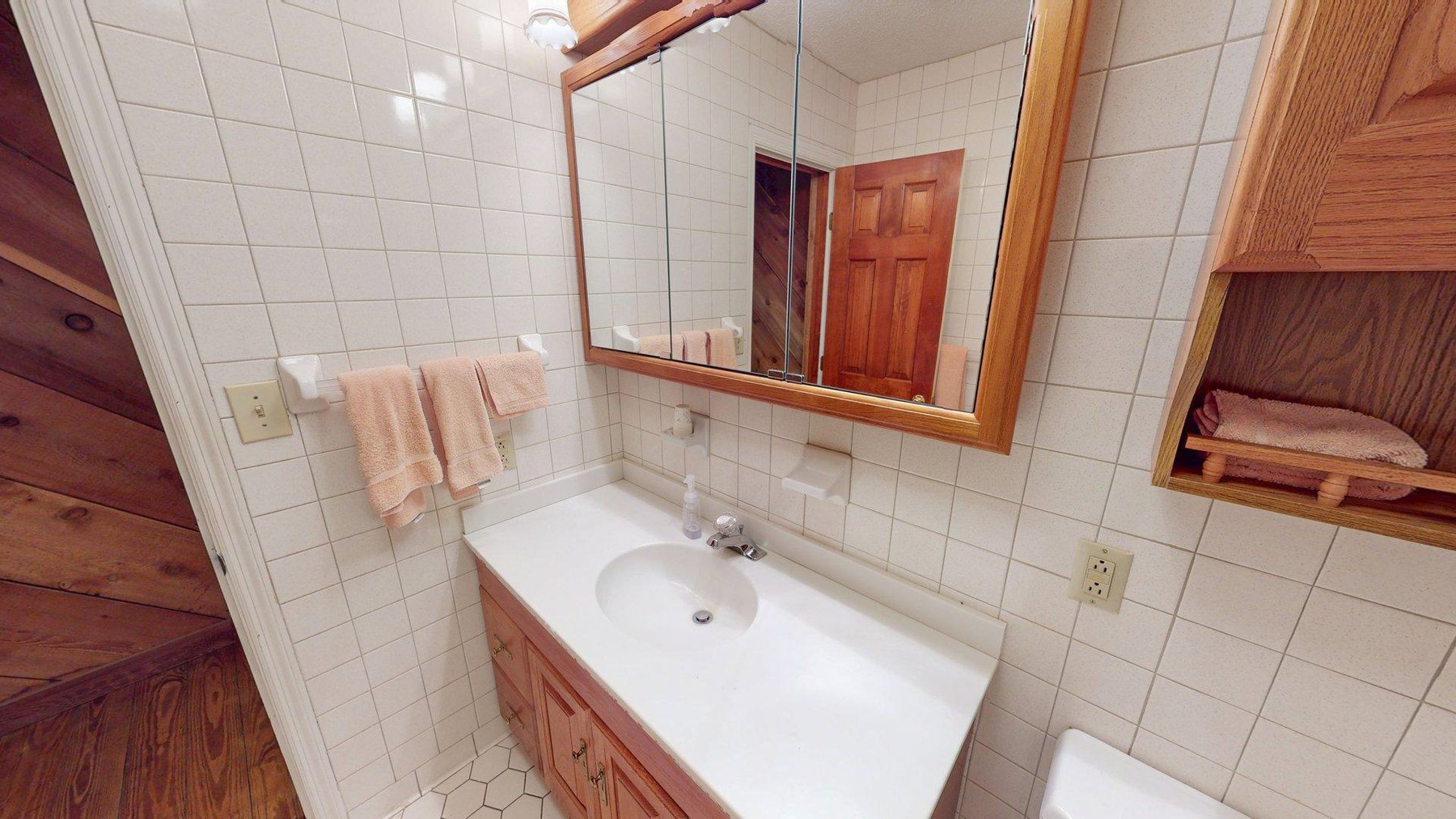 Image for 176+/- Acres - 6,546+/- SF Custom Lodge w/ Stocked Ponds & Food Plots - Mature Timber & Rocky Creek Frontage