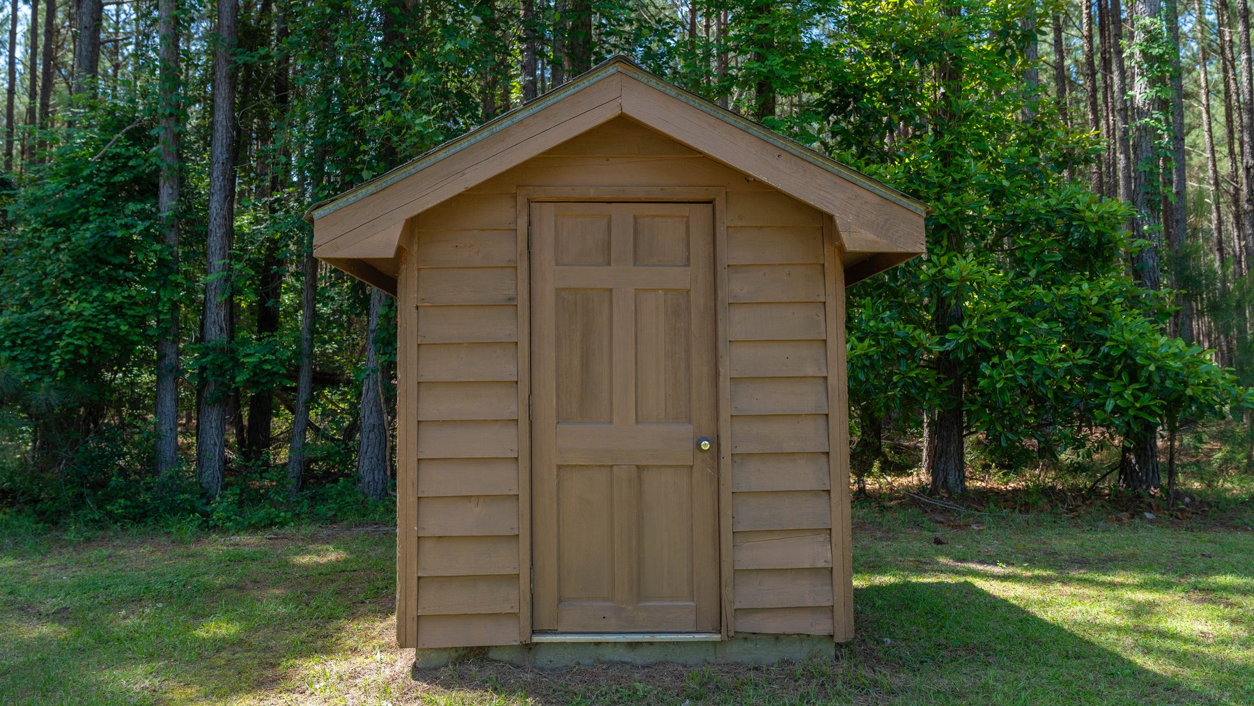 Image for 176+/- Acres - 6,546+/- SF Custom Lodge w/ Stocked Ponds & Food Plots - Mature Timber & Rocky Creek Frontage