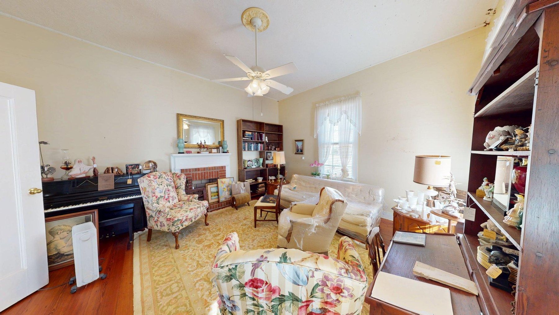 Image for Margaret Kenworthy Estate - 199+/- Total Acres - 1,760 SF Southern Charm Home - Planted Pine, Hardwoods & Pond - Echeconnee Creek Frontage