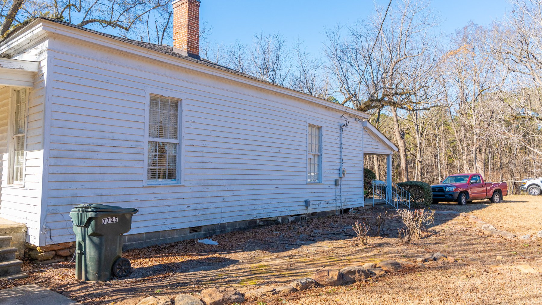 Image for Margaret Kenworthy Estate - 199+/- Total Acres - 1,760 SF Southern Charm Home - Planted Pine, Hardwoods & Pond - Echeconnee Creek Frontage