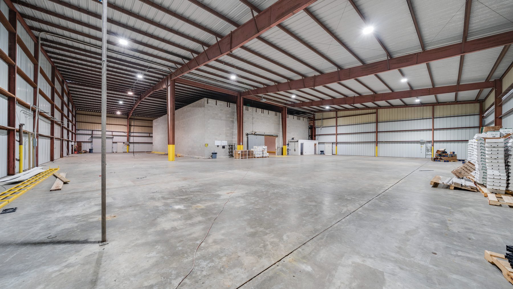 Image for Commercial Cold Storage Facility - Adel, Georgia - 39,720+/- sq. ft. Warehouse Facility with Cold Storage - 5,000+/- sq.ft Enclosed Building - 7.29+/- Acres