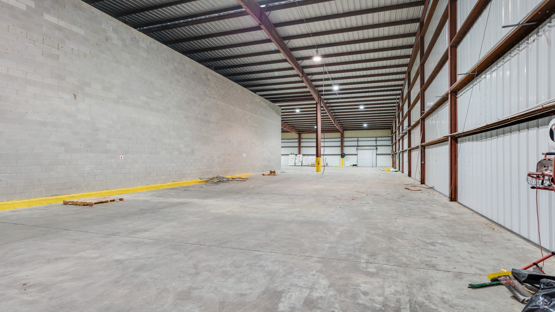 Image for Commercial Cold Storage Facility - Adel, Georgia - 39,720+/- sq. ft. Warehouse Facility with Cold Storage - 5,000+/- sq.ft Enclosed Building - 7.29+/- Acres