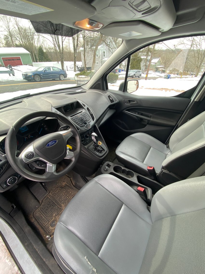 Image for Meriden, CT: 2017 FORD Transit Connect Cargo Van