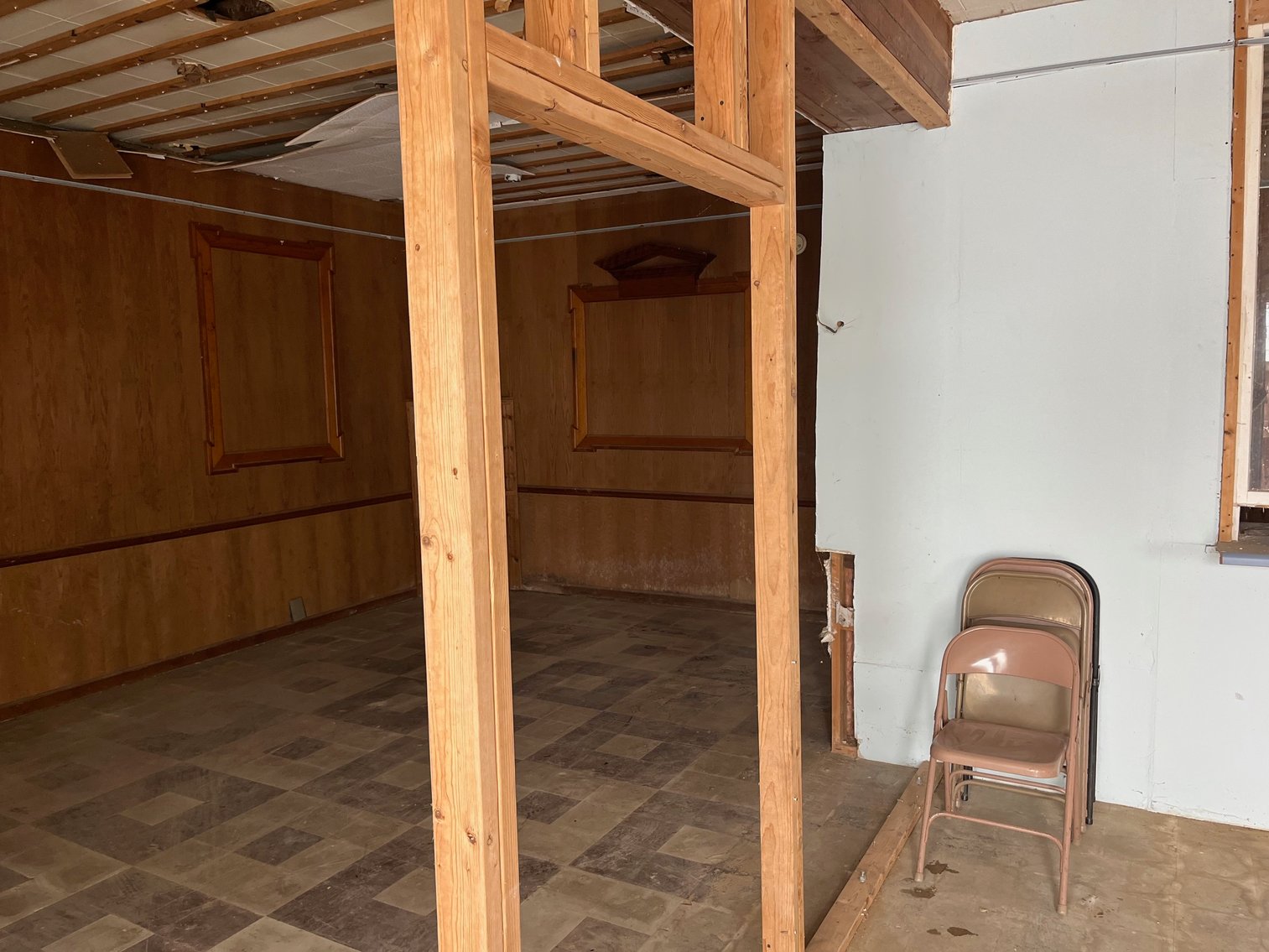 Image for 865 E Wood St, Decatur, IL 62521 (Macon County)