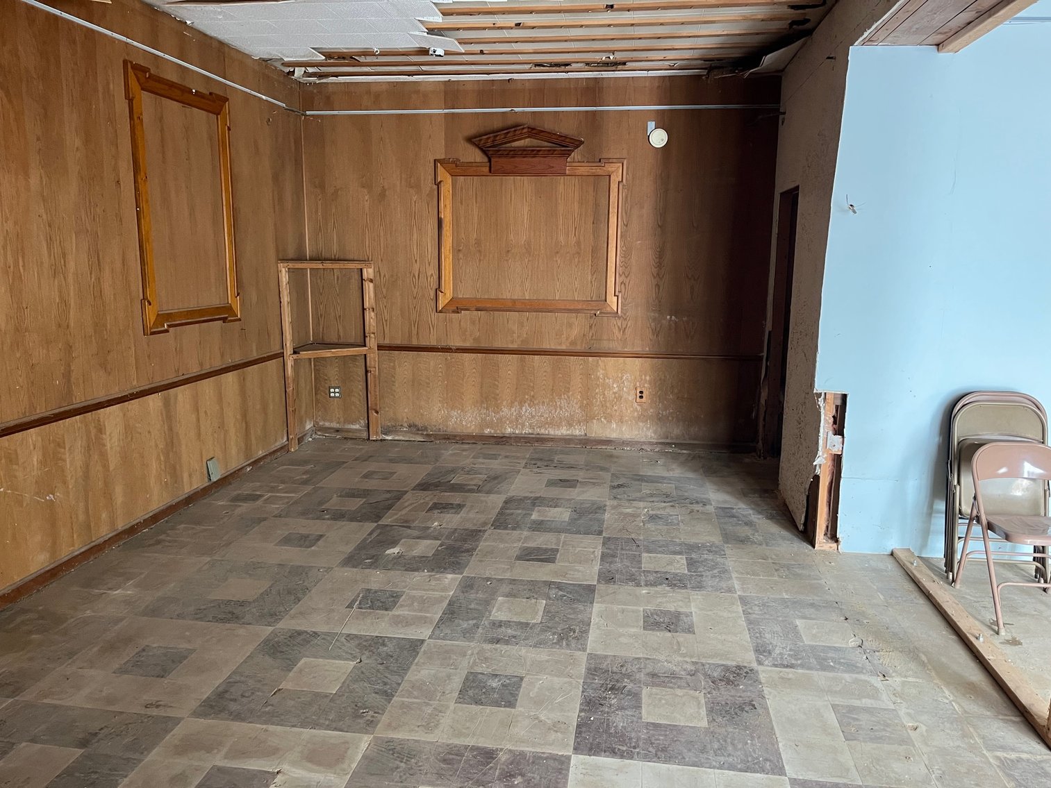 Image for 865 E Wood St, Decatur, IL 62521 (Macon County)