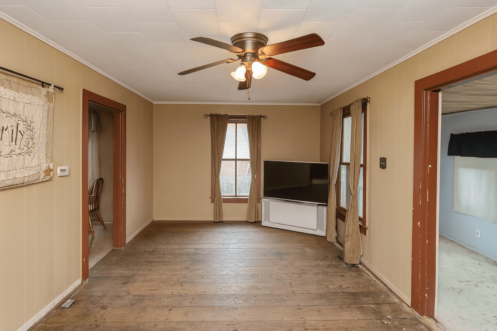 Image for 1135 S Pear St, Havana, IL 62644 (Mason County)