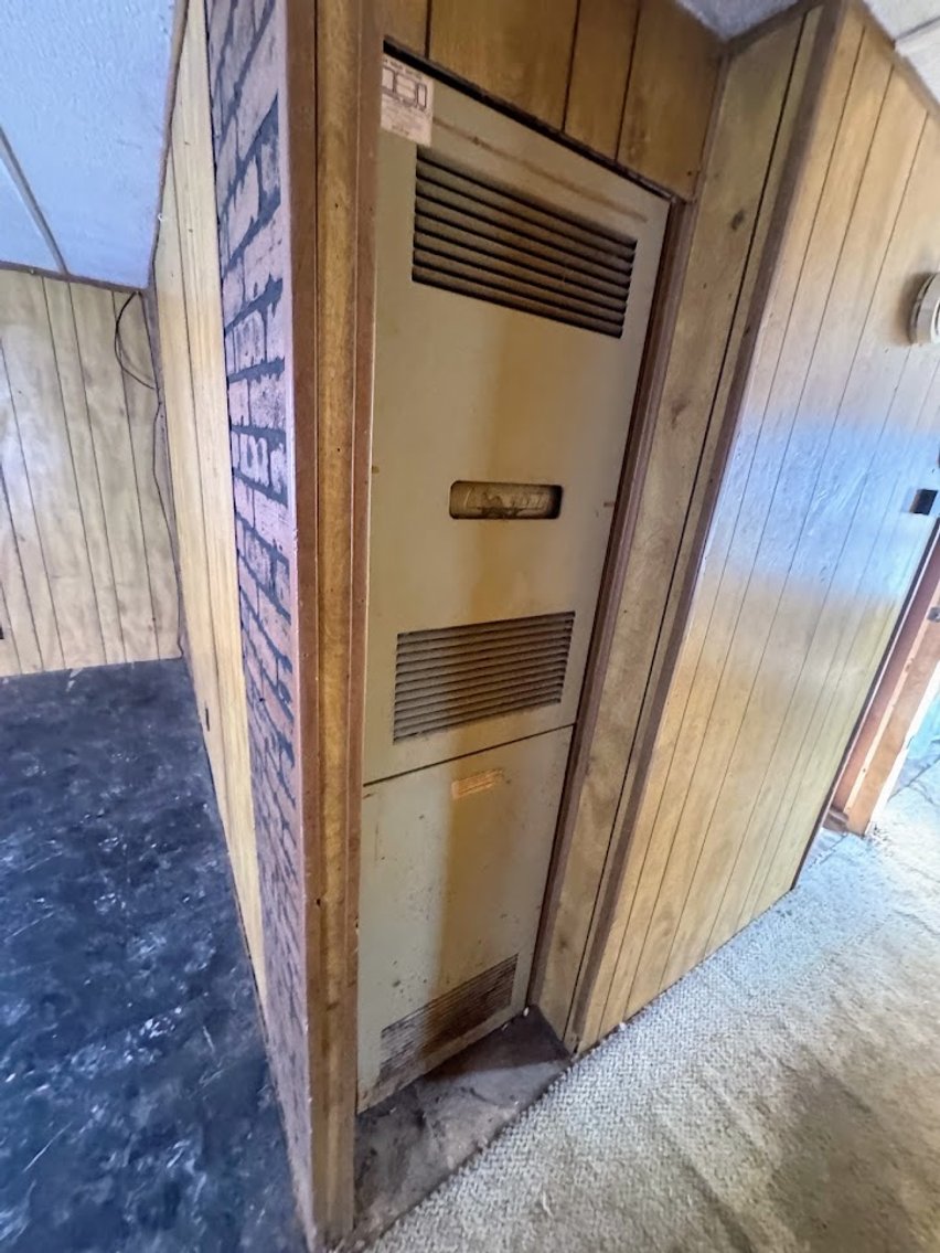 Image for 2386 Monmouth Blvd, Galesburg, IL 61401 (Knox County)