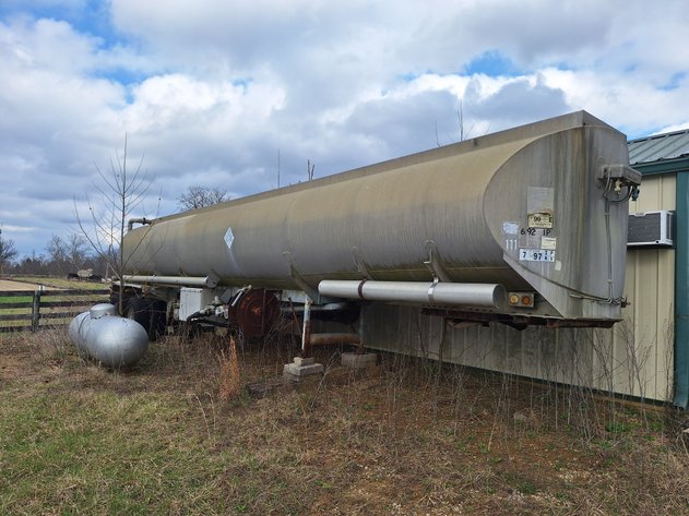 Image for FRUEHAUL Tank Trailer