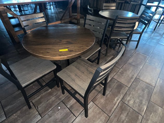 Image for (2) 30in Tables and (8) Chairs